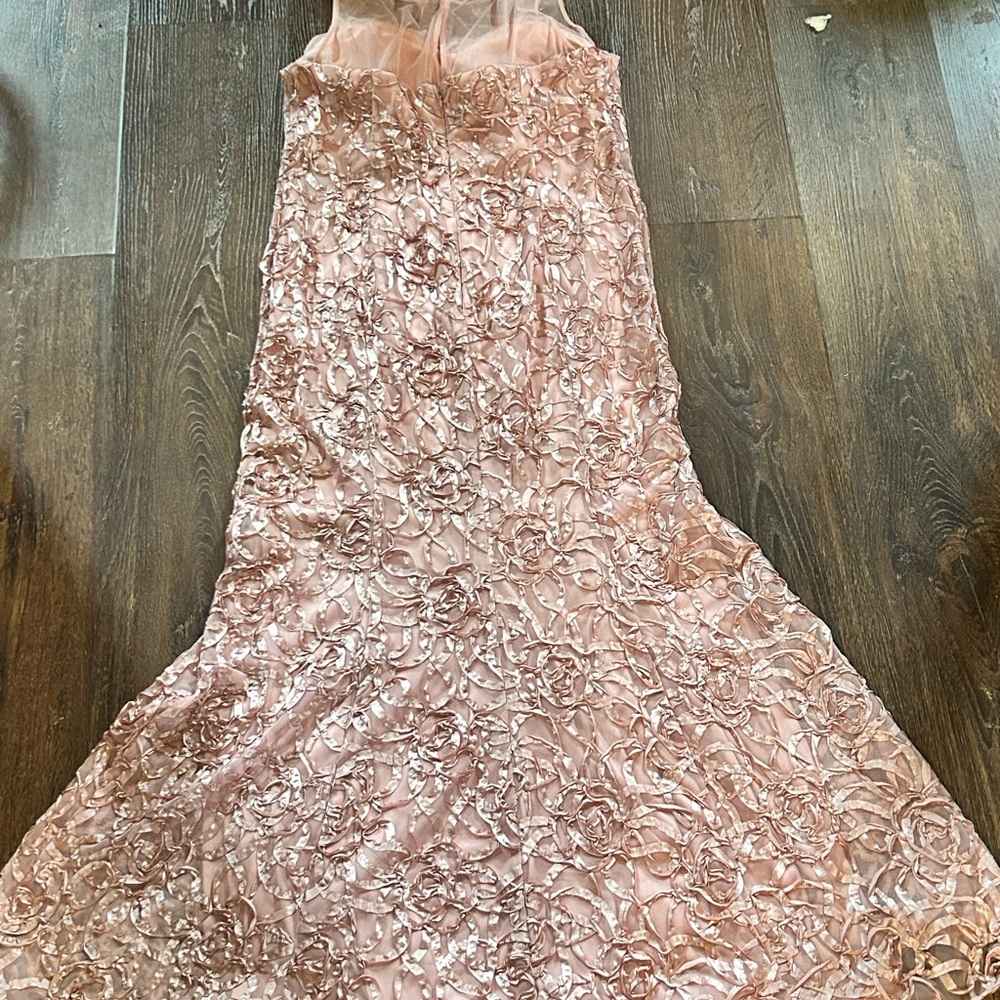 Elegant Pink Floral Lace Gown